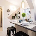 Casaviva - Urban Stylish Flat Nr De Ferrari דירה